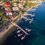 Anita 1 Barbat na Rabu